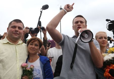 Alexei Navalny returns to Moscow